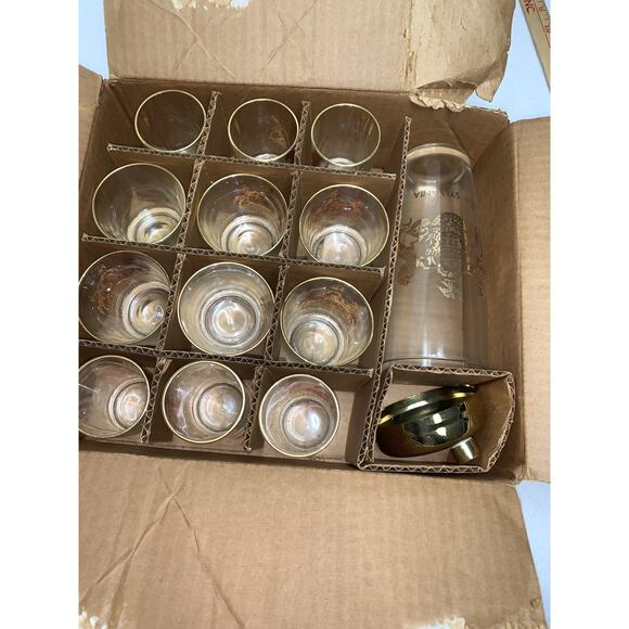 14 Pc Vtg Pennsylvania Coat of Arms Barware Set Shaker Glasses Gold Gilding NOS - Picture 15 of 15